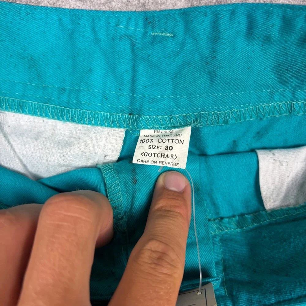 Vintage Gotcha Mens Teal Turquoise Cotton Twill Surf Shorts Size 30 90s Surfwear